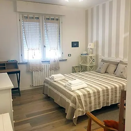 La Rosa Bianca Bed and breakfast 3*