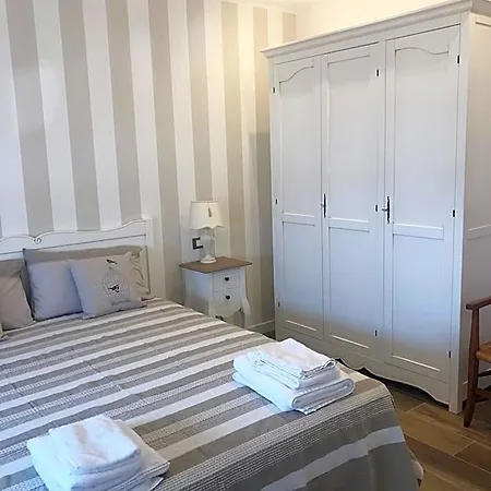 La Rosa Bianca Bed and breakfast Rozzano